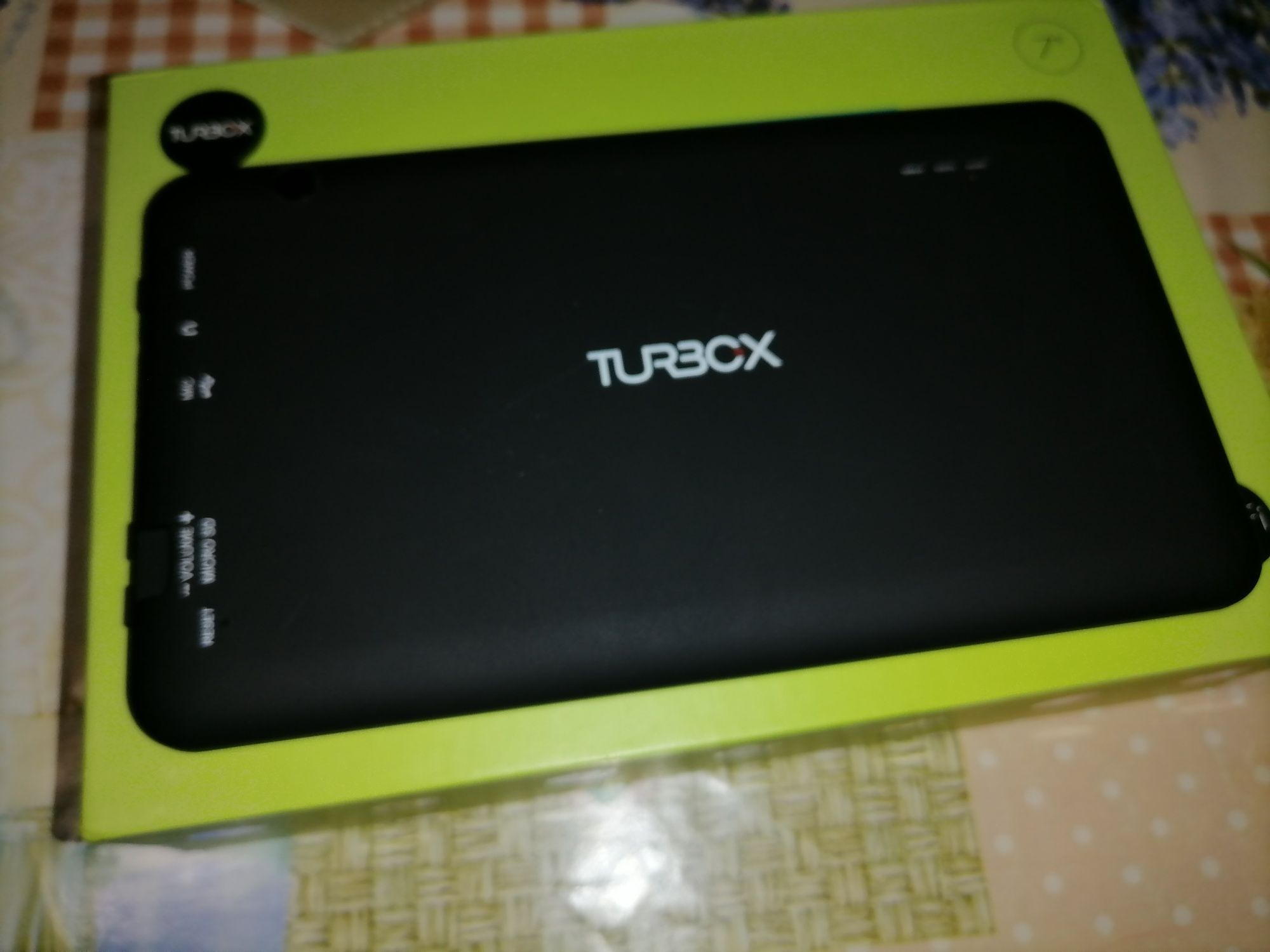 Таблет Turbox 7" за части