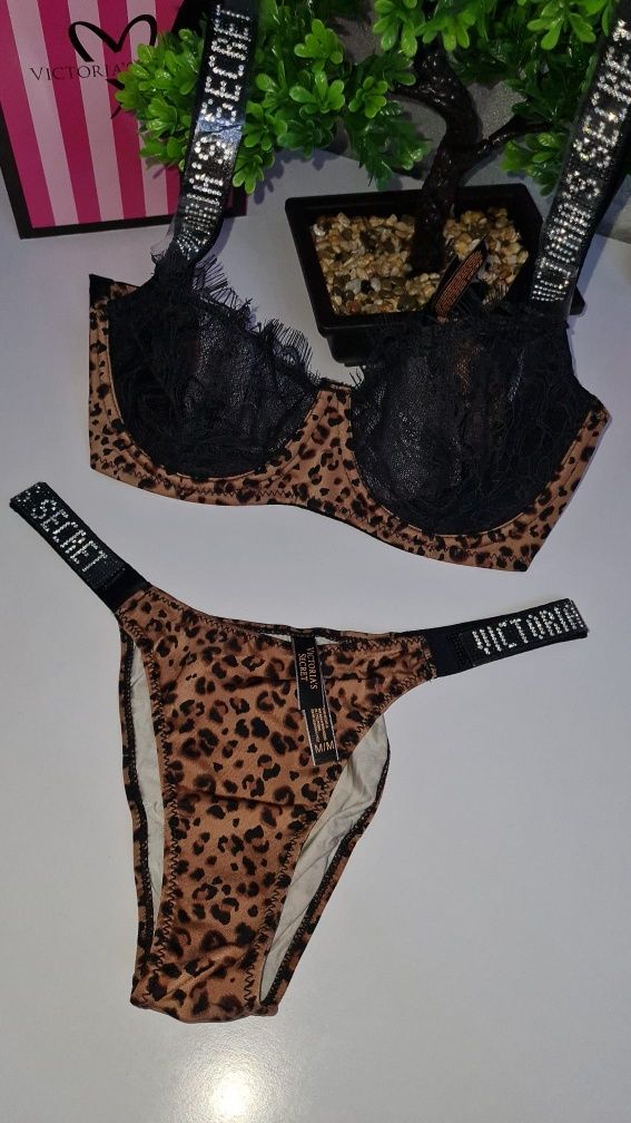 Set Superb Victoria's secret sutien și chilot Calitate Premium