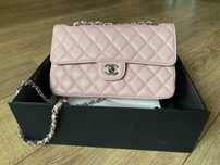 Geantă Chanel din Piele Roz, Poseta Chanel din Piele Naturala