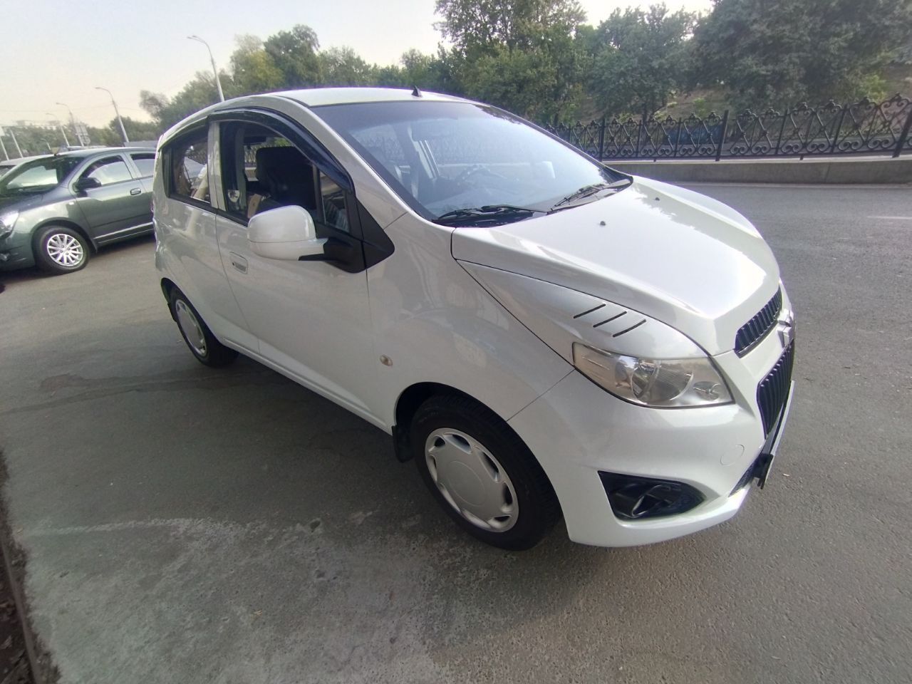 Продаю свой chevrolet spark m300
