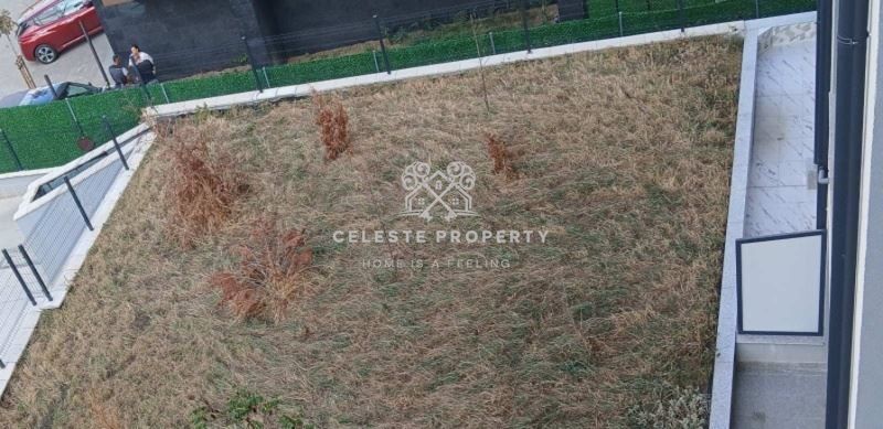 Дава се под наем Двустаен апартамент в София, Оборище - 96 кв.м за 980 € - Снимка #12