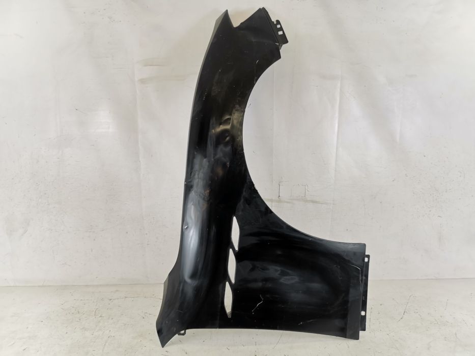 Дясно предно крило / Maserati Ghibli 3 [ , , , , , ] Оригинално