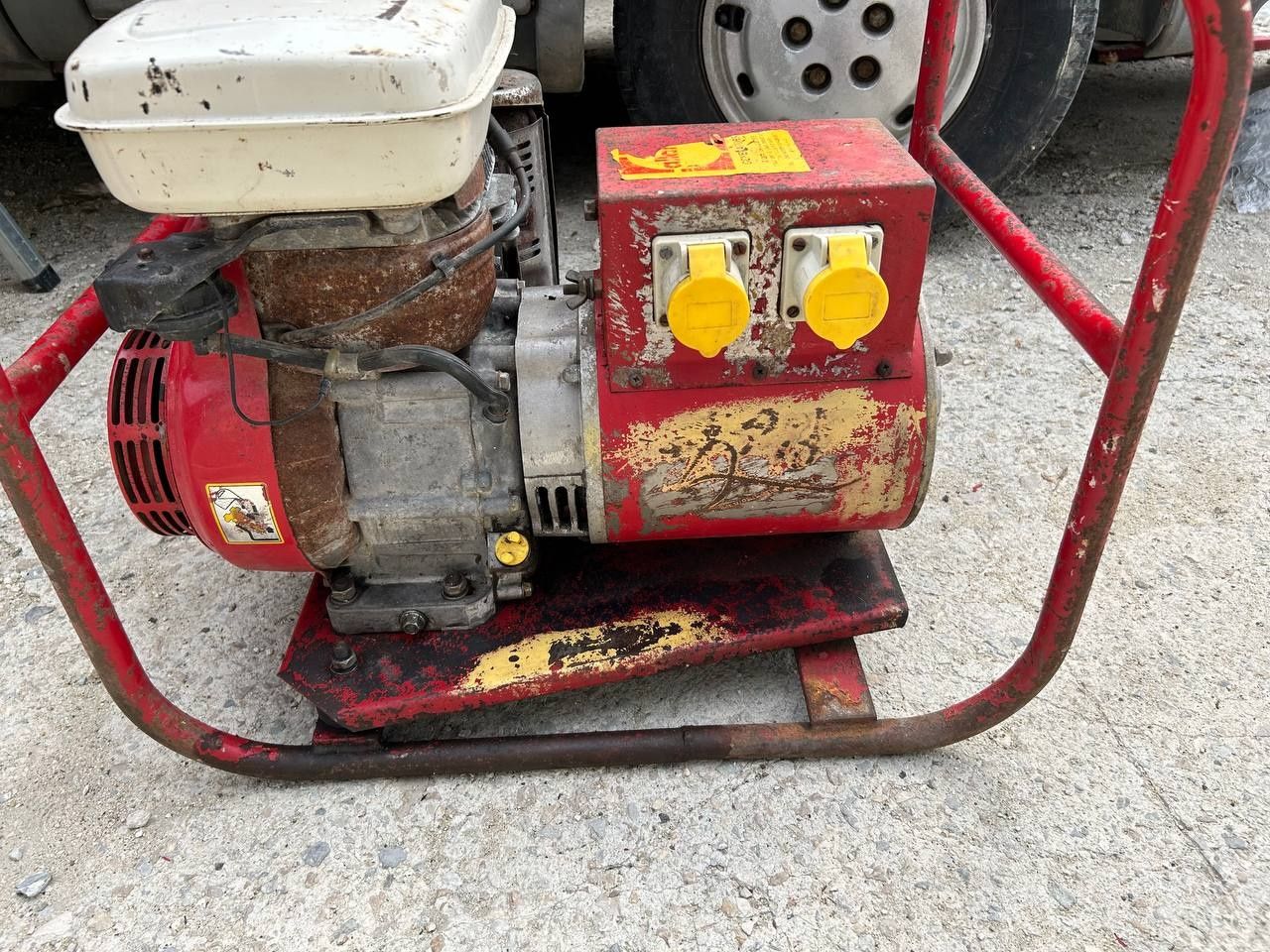 Генератор Хонда,HONDA4.2kva киловата внос от Англия перфектно състояни