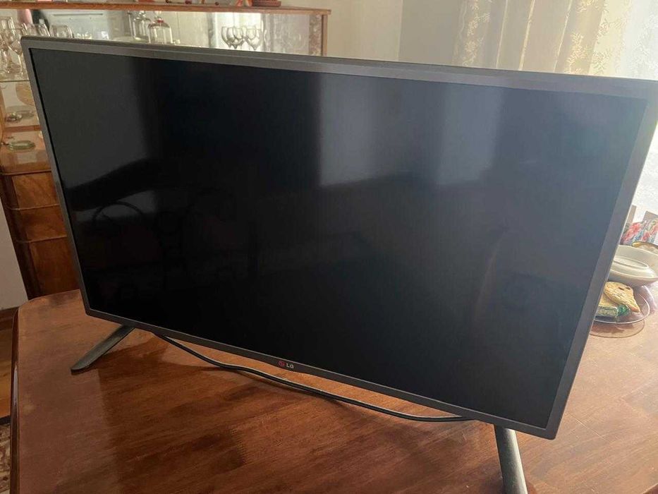 Продам телевизор на запчпасти