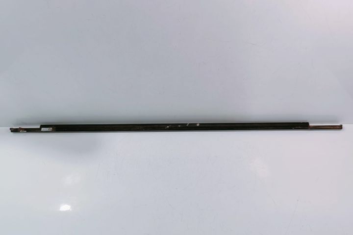 Ornament crom stanga spate  3C9839475/6 Volkswagen VW Passat B6