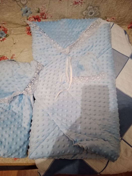 Конверт на выписку голубой