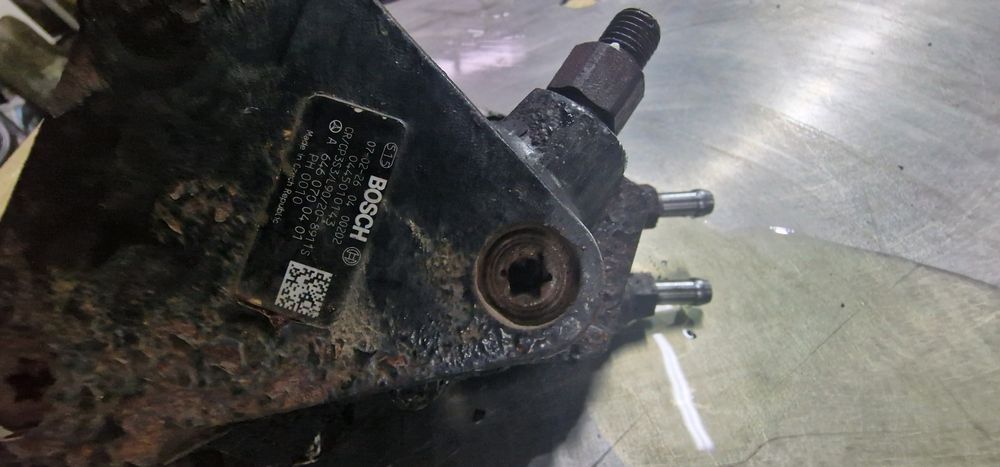 Electromotor alternator pompa înaltă mercedes vito viano w639