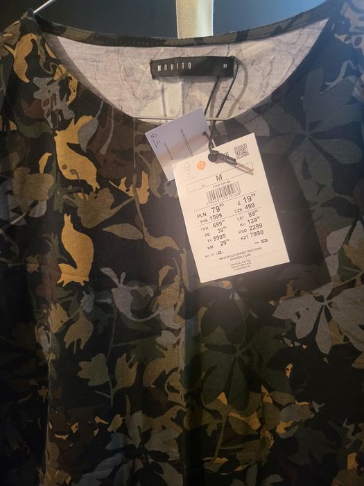 Рокля Mohito чисто нова