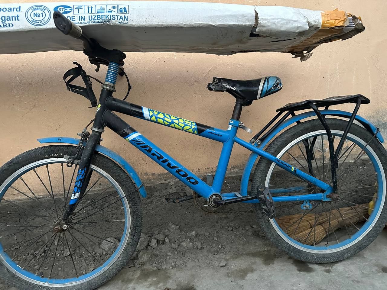 Velosapedlar sotiladi