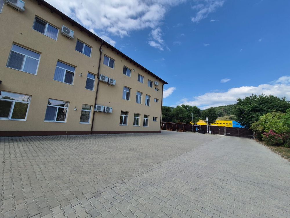 Cazare Apartamente Livada
