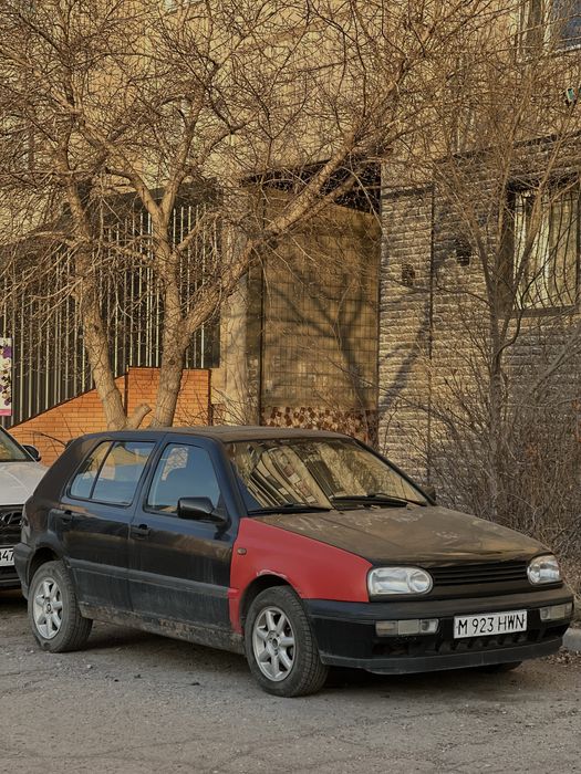 Гольф вольксваген golf volkswagen 1,8 1.8