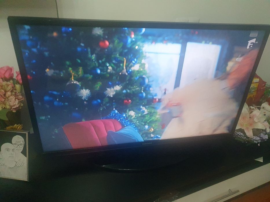 Vând TV, marca Samsung