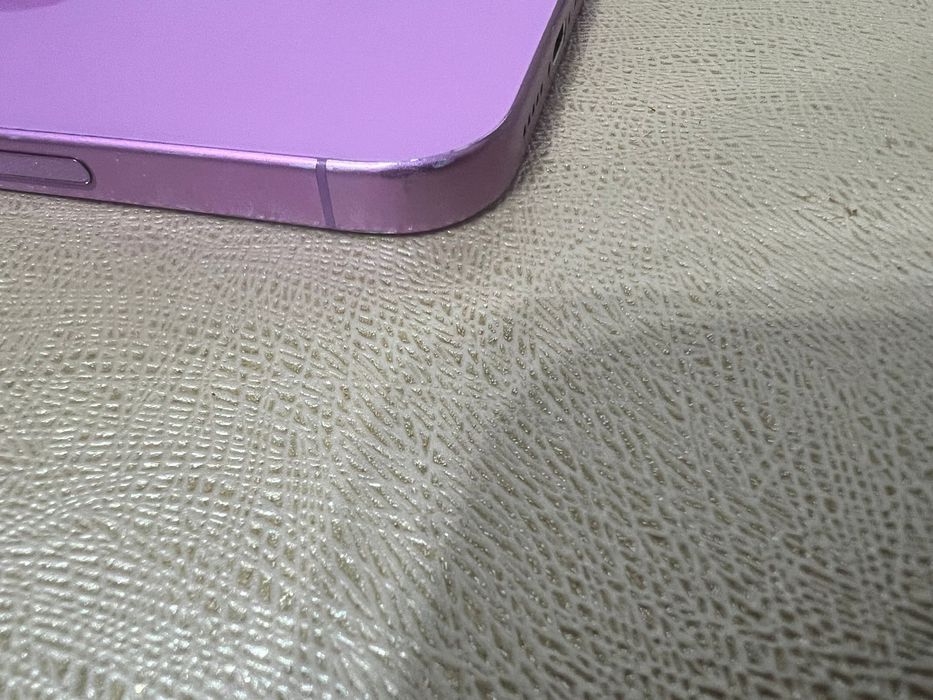 Telefon Iphone 16 Roz