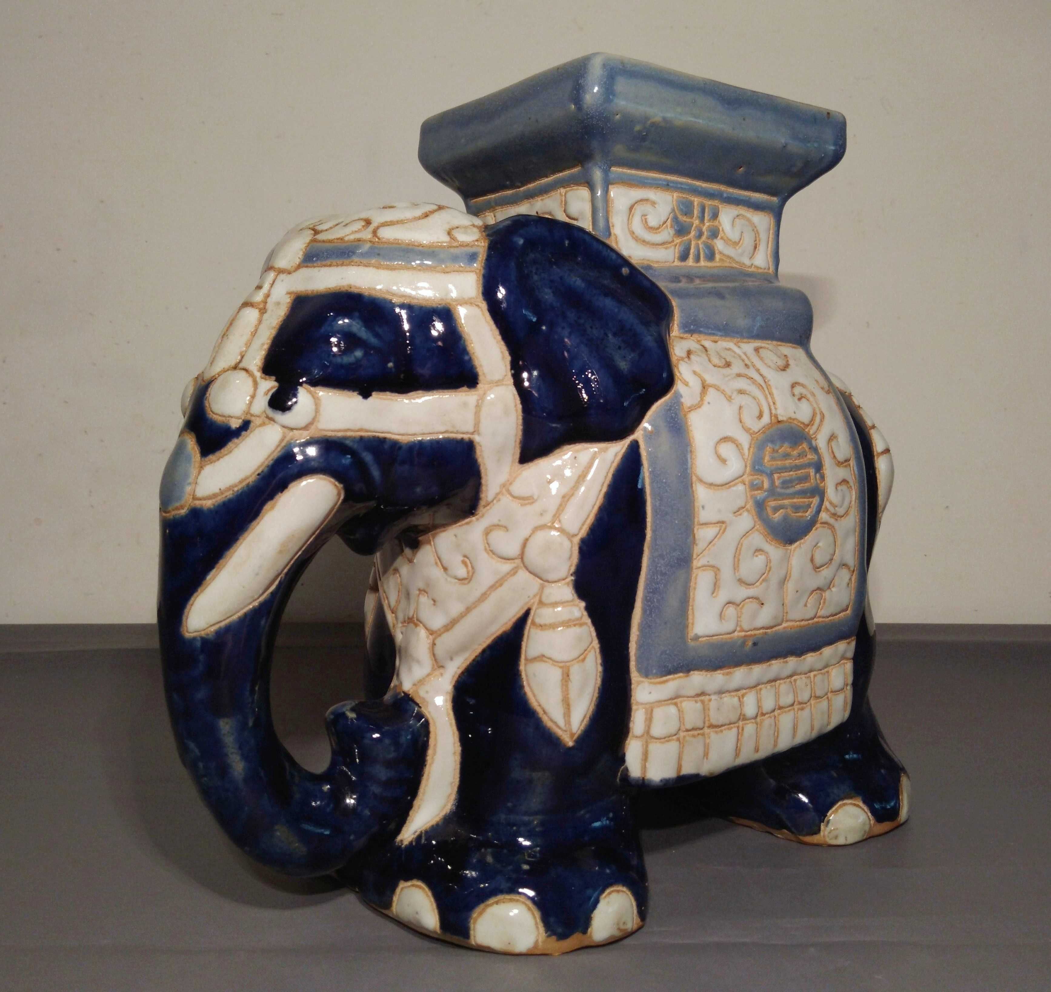 Statueta asiatica Feng Shui Elefant din ceramica | piesa veche