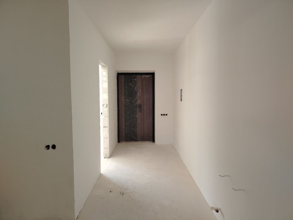 Ховли сотилади 2этажли