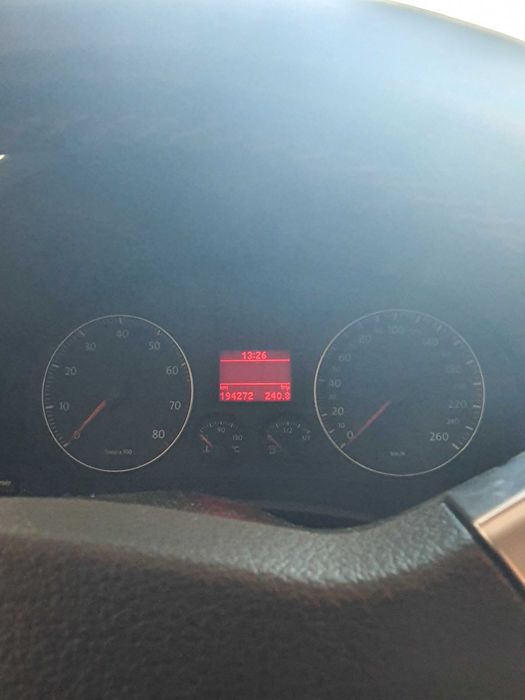 De vânzare Volkswagen Golf 5 1.6 MPI, 102 CP – An 2007, înmatriculat