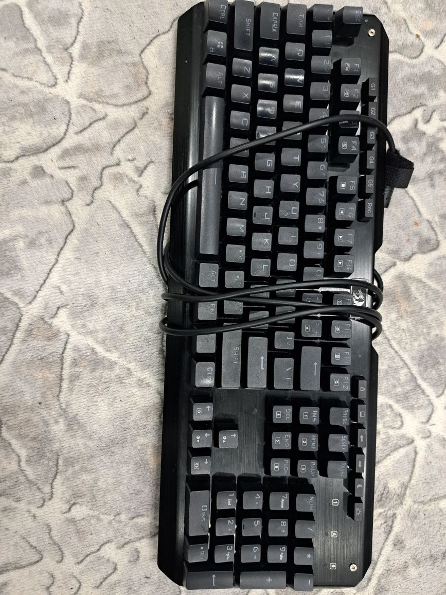 Keyboard redragon K555RGB-1