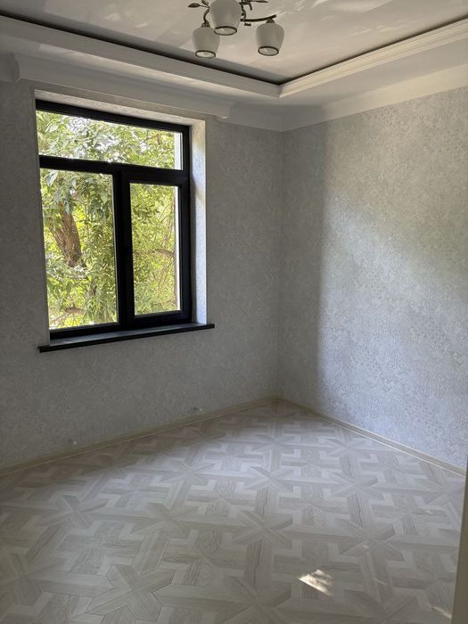 Hamid olimjon metro yaqnida kvartira bor Bezmakler