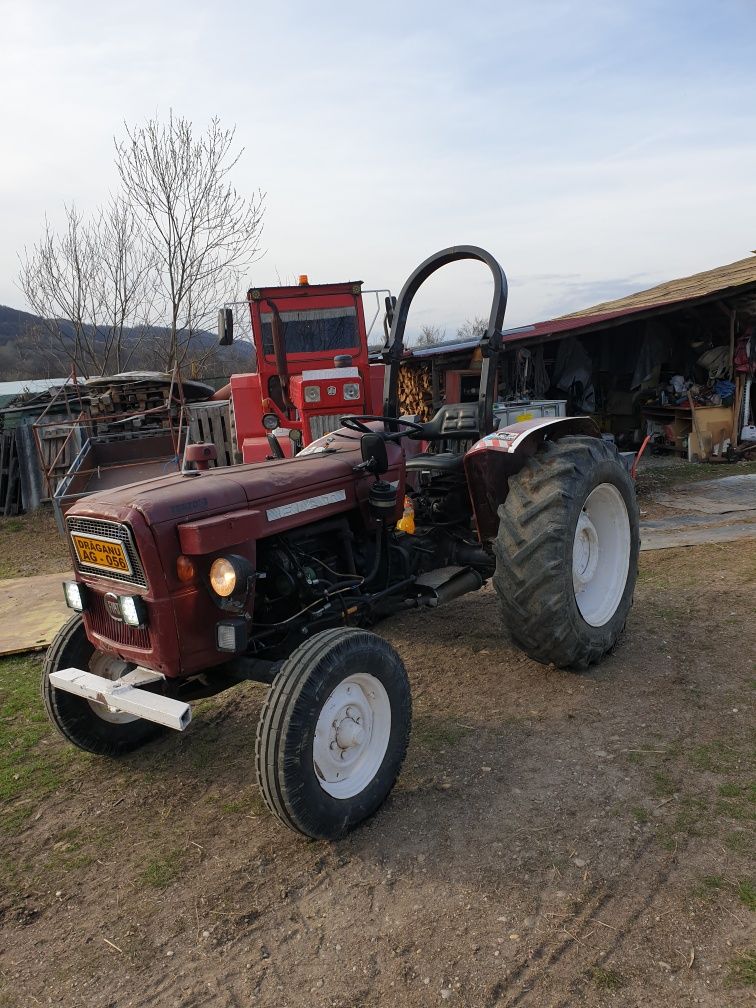 Vând Tractor Fiat 415