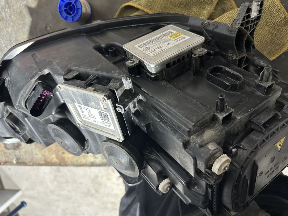 Ляв фар audi a6 c7