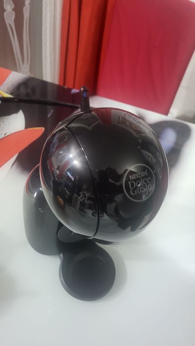 Expresor dolce gusto