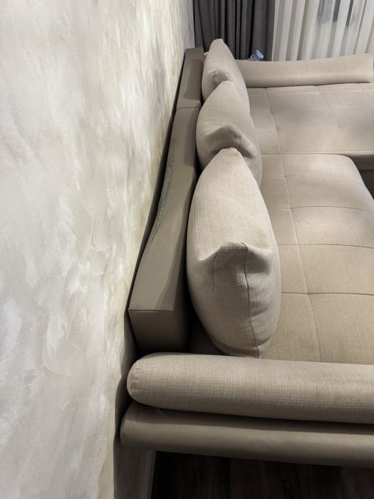 Coltar extensibil cu lada de depozitare