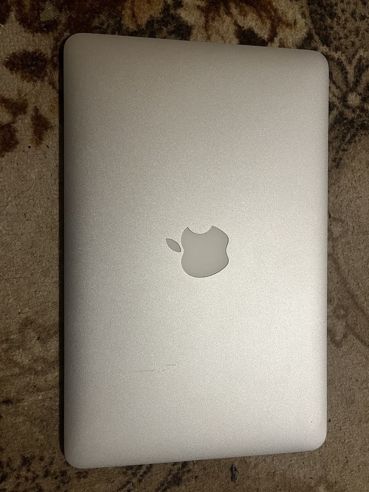 Apple Macbook Air A1370 - Лаптоп