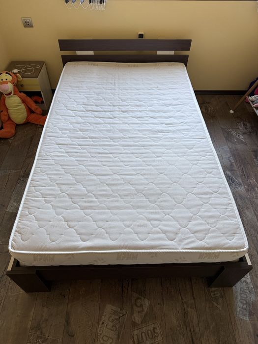 Легло с матрак 120/200