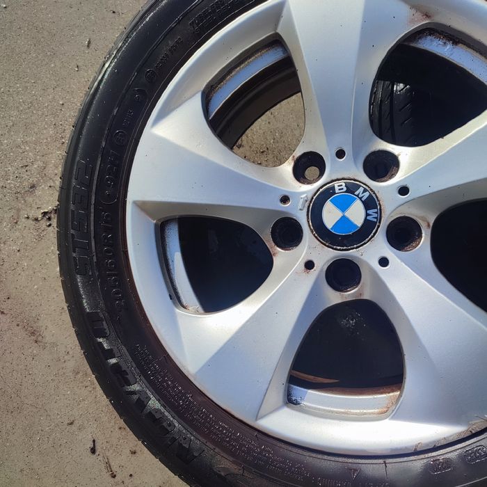 Гуми 16 ки 205/60 за БМВ