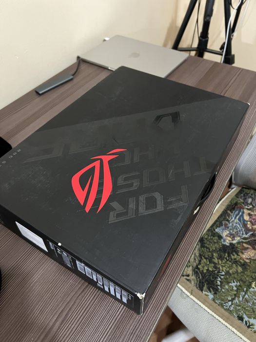 Игровой ноутбук Asus ROG Strix G15 AE
