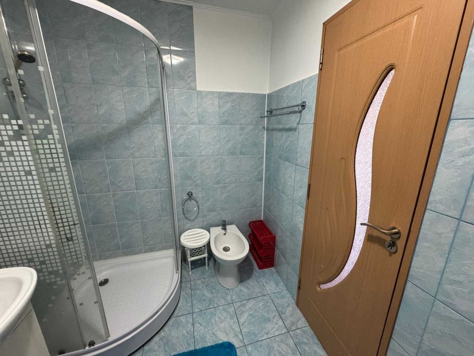 APT. 2 CAMERE, 2 BALCOANE - str. Castanului / vanzare sau inchiriere