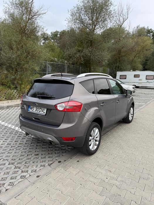 Vând Ford Kuga 2012