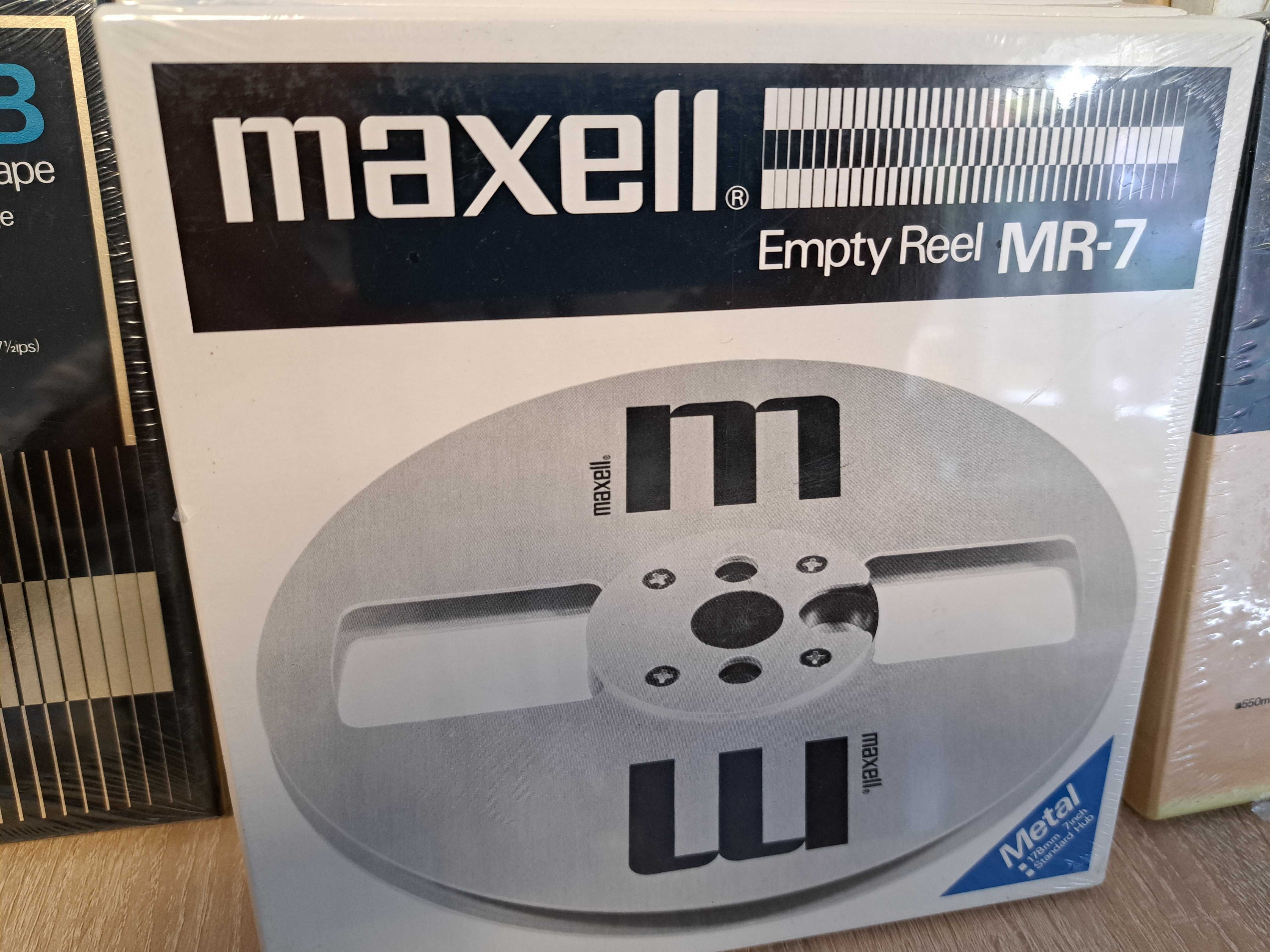 Maxell MR 7 Rola goala metal 18 cm noua sigilata.