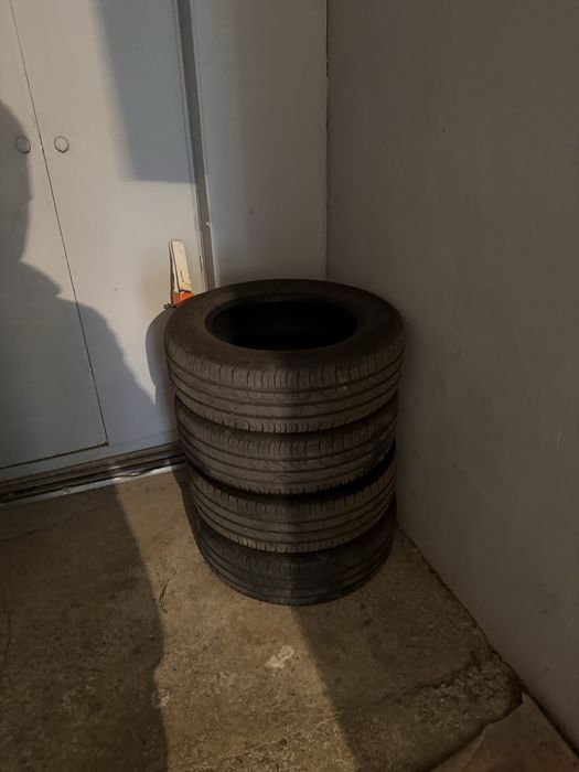 Continental 195/65/15 shina sotiladi