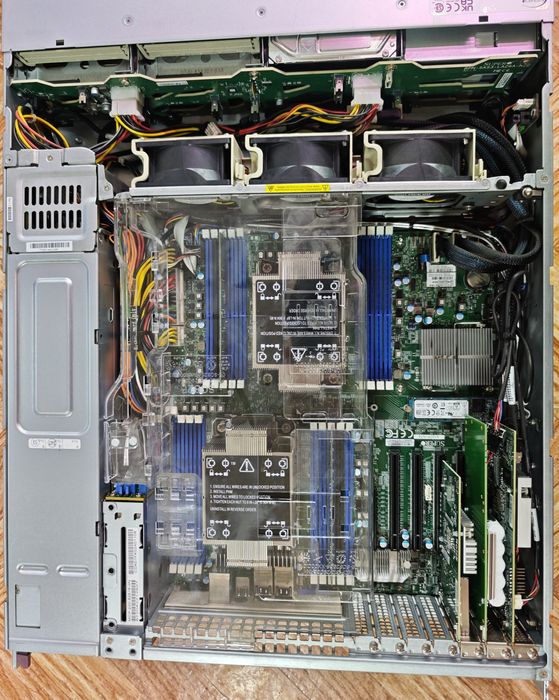 Сервер SuperMicro