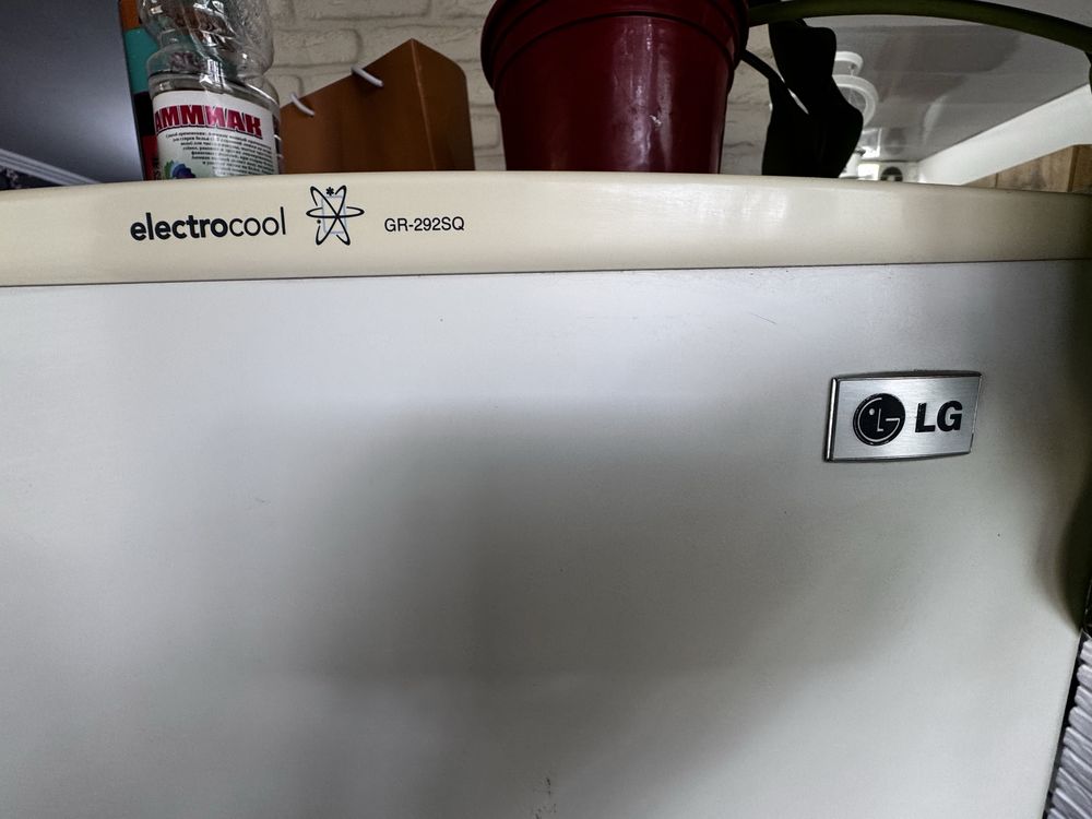 Продаю холодильник LG