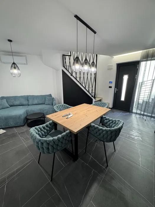 Двустаен апартамент, под наем, кв. Колхозен пазар