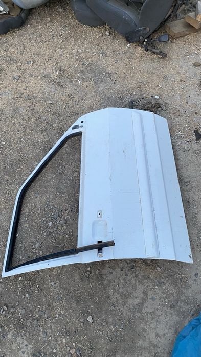 Ваз 2114-15 есік сатылады сост жаксы