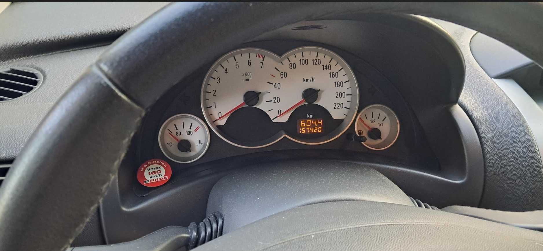 Vand Opel Corsa C din 2006 motor 1.2 benzina, Twinport