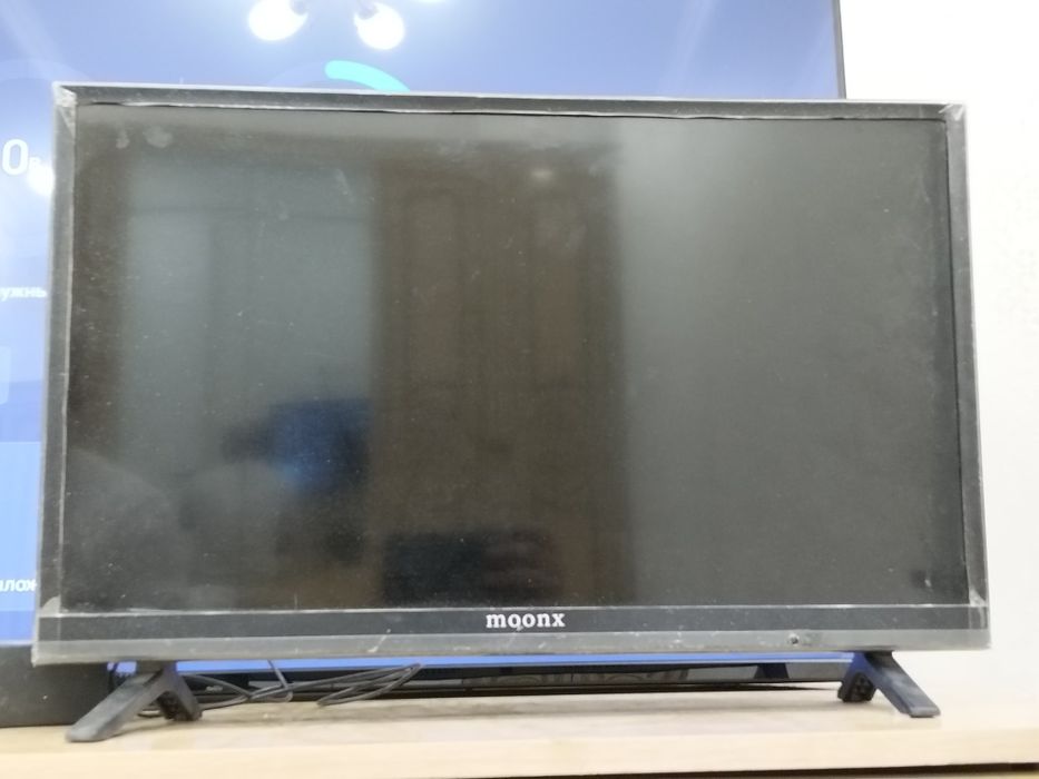 Televizor sotiladi