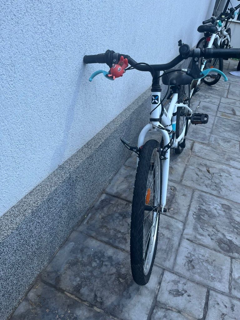 Vând 2 biciclete(și la bucata)în total 400