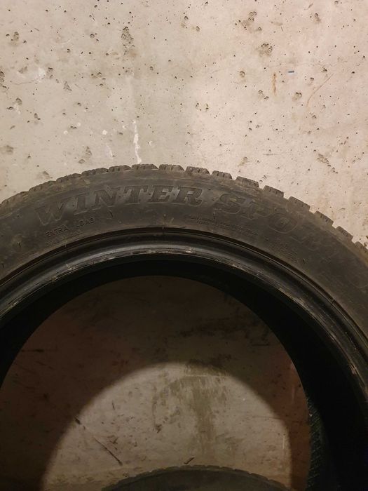 2 бр. 225/50/17 Dunlop Winter Spot 5, зимни гуми