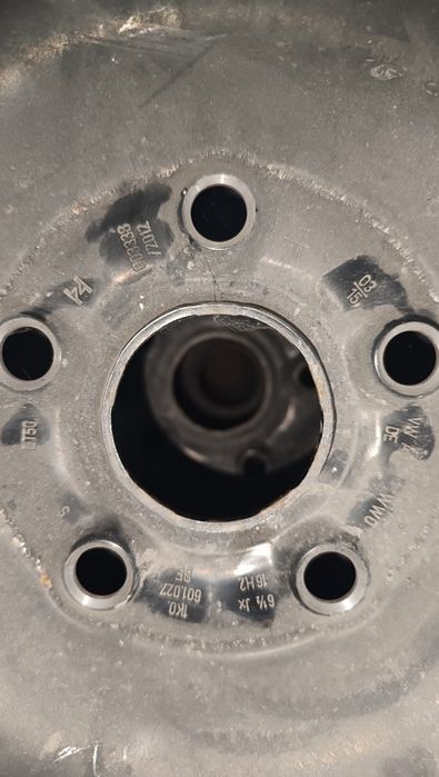 Продам комплект штампованных дисков