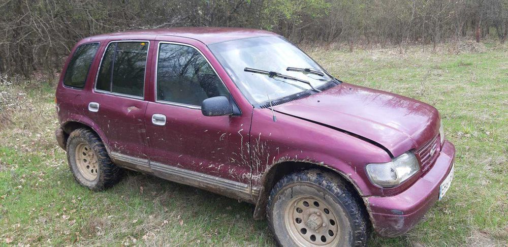 Kia Sportage на части