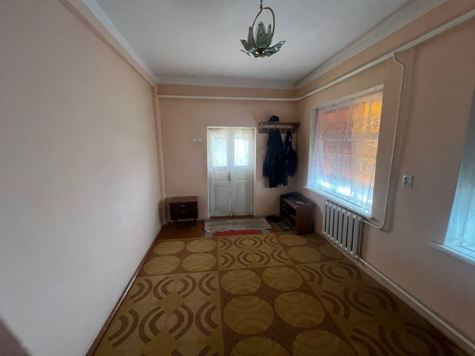 Продается дом в  центре города Сырдарья