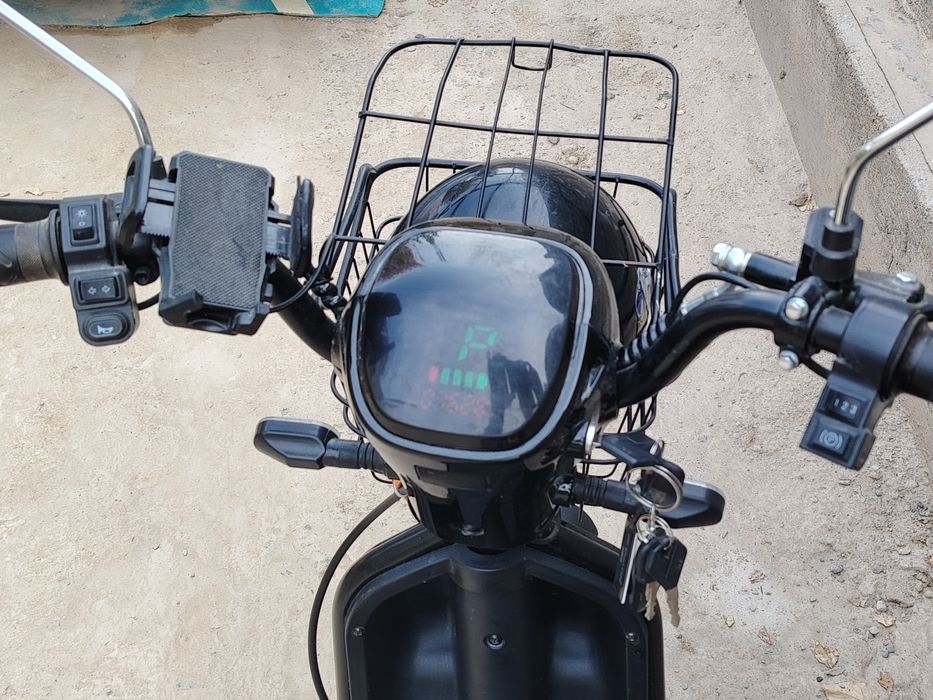 Skuter VASSAT elektro