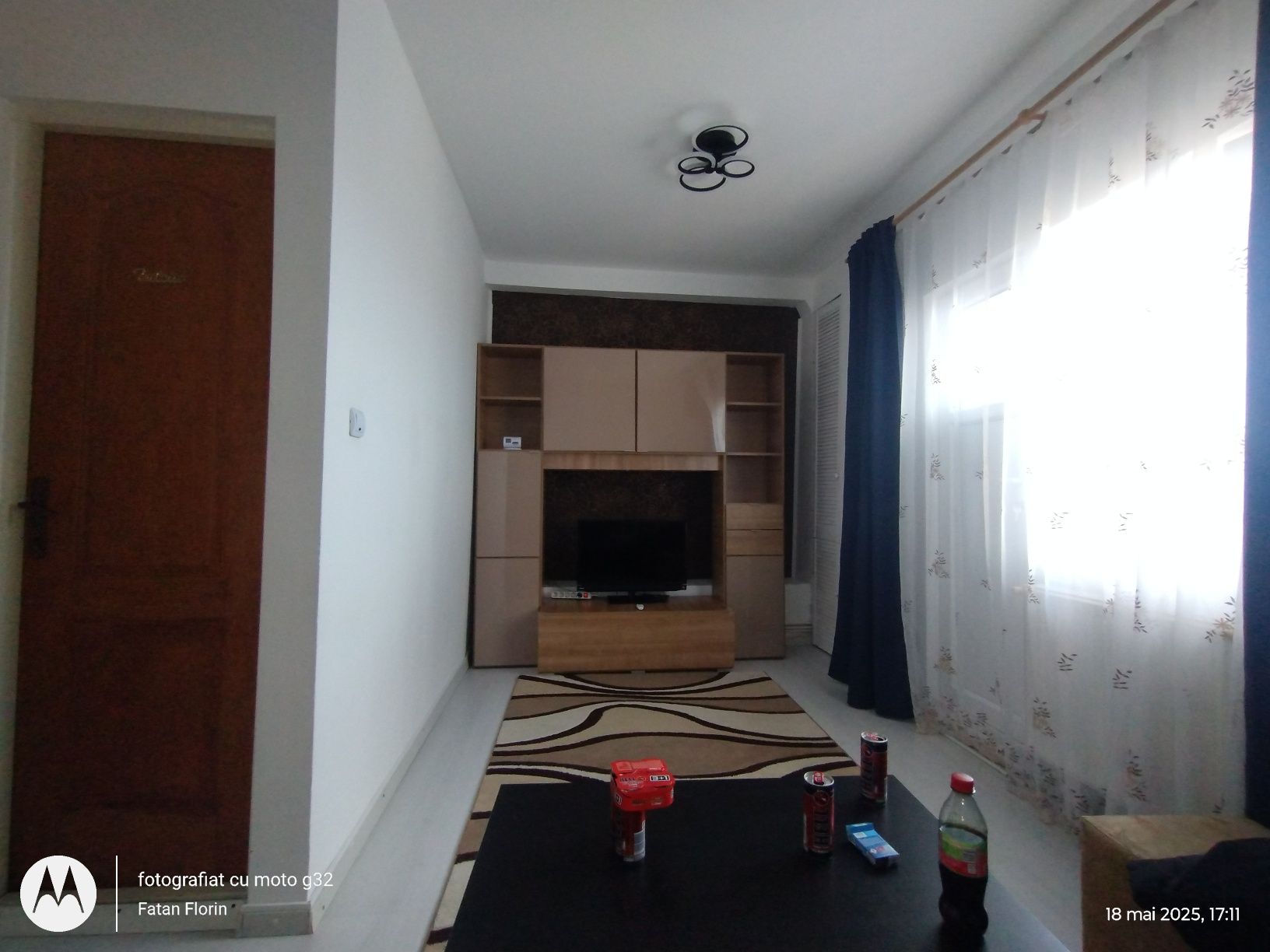 Închiriez mansarda