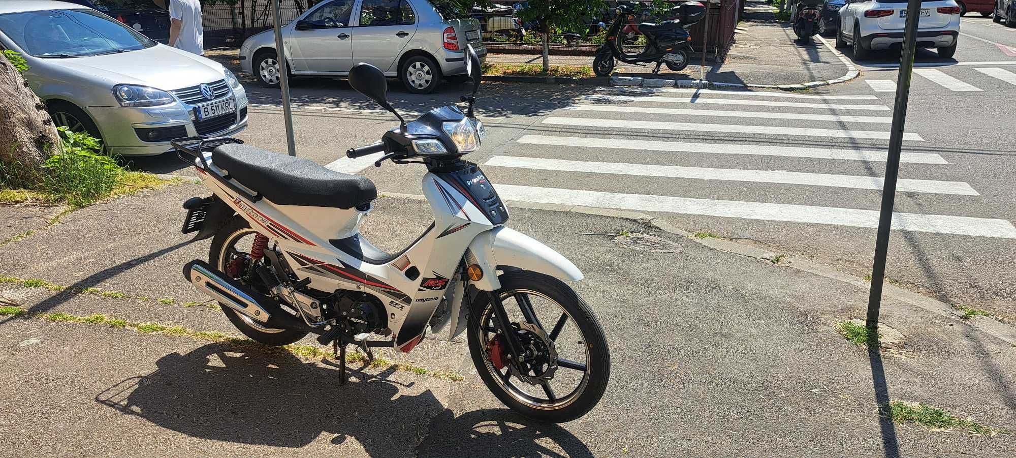 Motocicleta Daytona DY125 RS / 2023 / 125cc /Import Germania