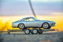 Macheta auto 1 18 , Hotwheel Ferrari 250 Gt Berlinetta Lusso