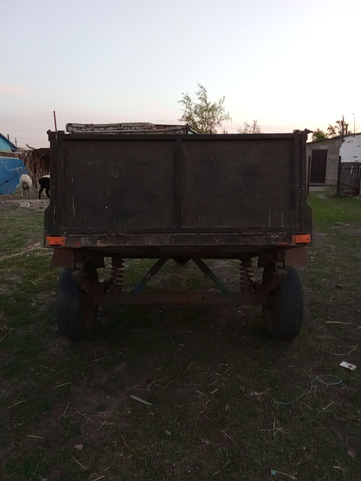Продам прицеп 350000